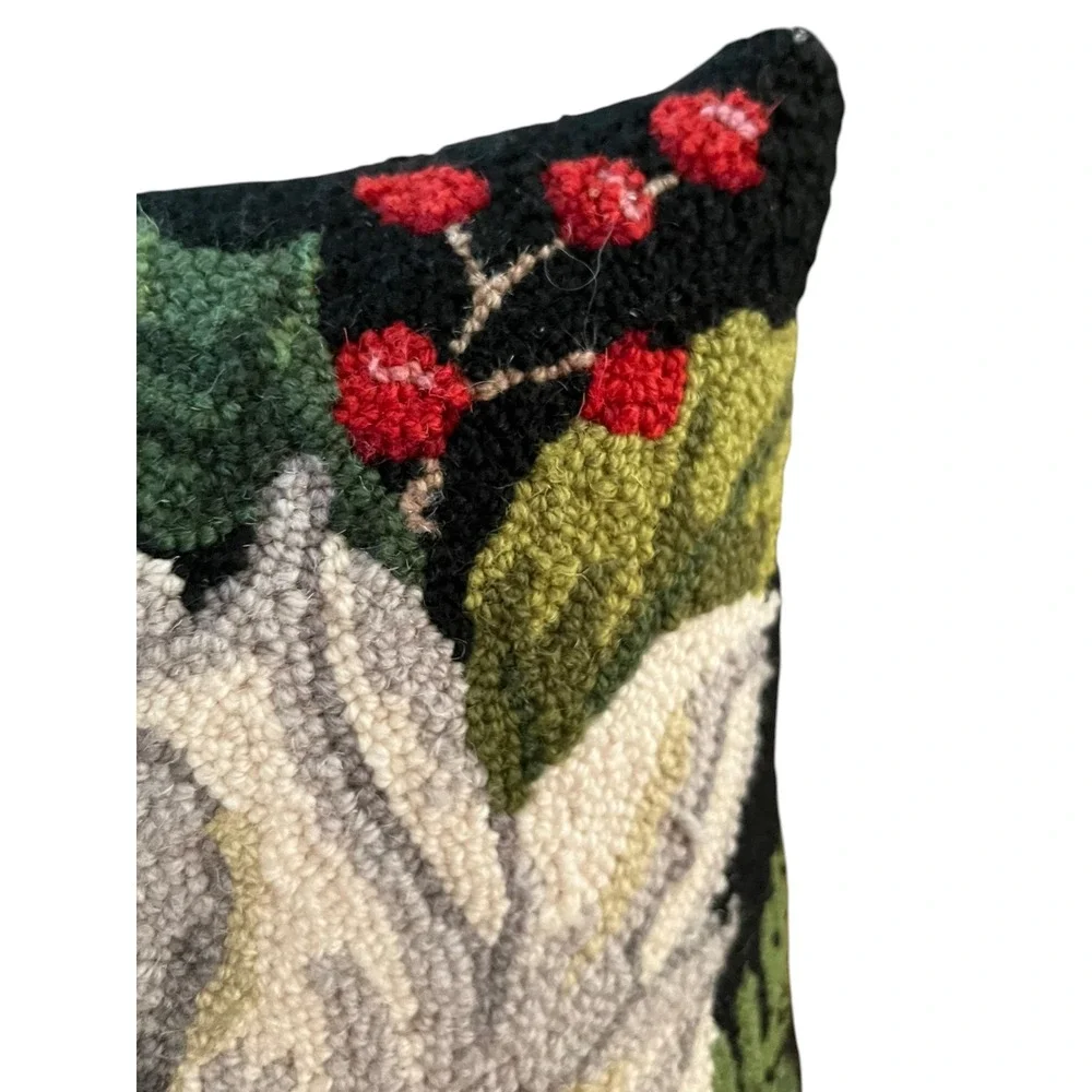 Peking Handicraft Magnolia Hooked Wool Throw Pillow 18x18 Decor